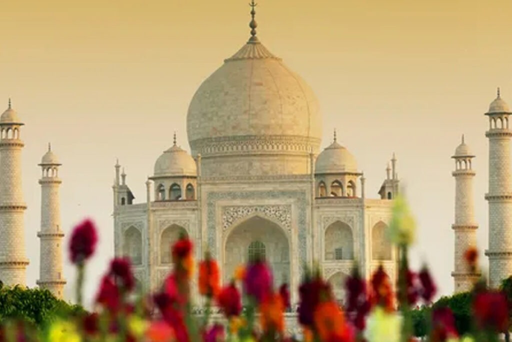 Taj Mahal History: A Tale of Love, Architecture, and Legacy