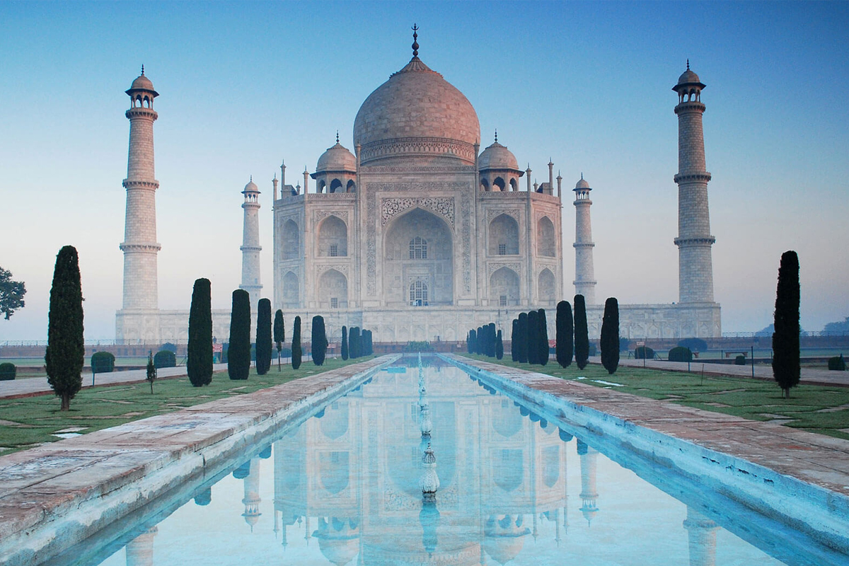 The Eternal Romance of the Taj Mahal: A Love Story in Marble